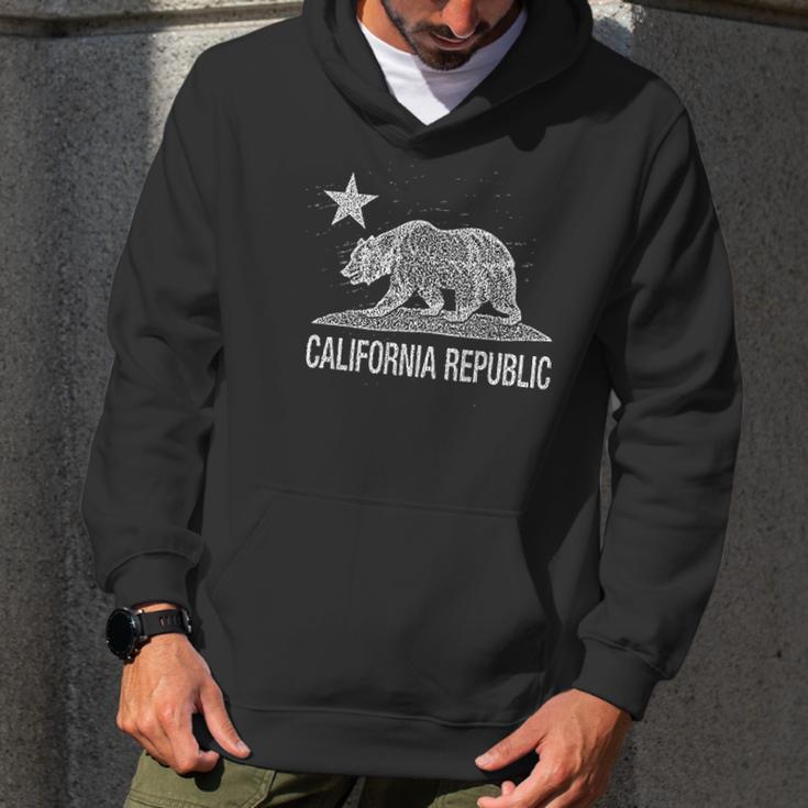 California Republic Cali Bear Star Vintage State Flag Men Hoodie