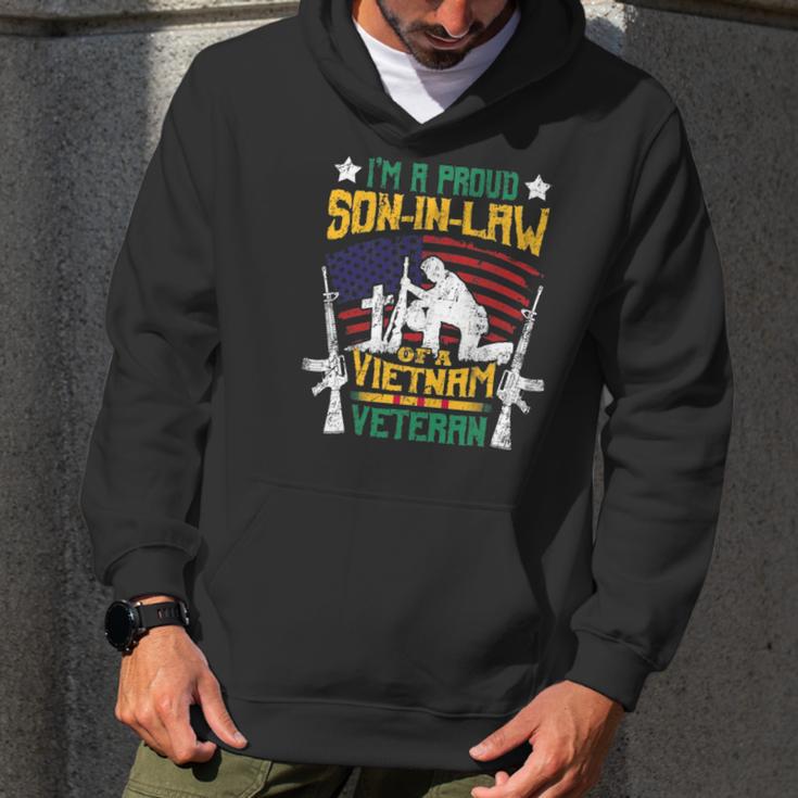 Veteran Proud Son In Law Of A Vietnam Veteran Men Hoodie