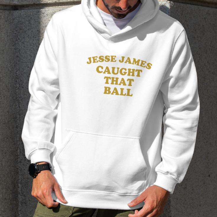 Pittsburgh Dad Jesse James Caught That Ball Men Hoodie