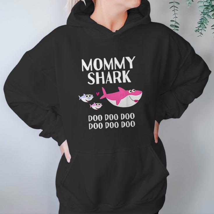 Mommy Shark Doo Doo Mommy Shark Mothers Day Gift Women Hoodie Gifts for Her