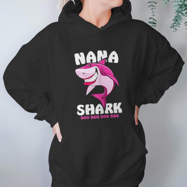 Nana Shark Doo Doo Doo Funny Nana Valentines Day Women Hoodie Gifts for Her