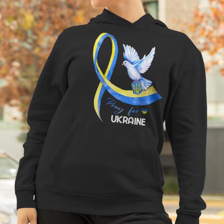 Dove Ukraine Ukrainian Ribbon Pray For Ukraine Free Ukraine Men Women T-Shirt Graphic Print Casual Unisex Tee Women Hoodie Gifts for Women