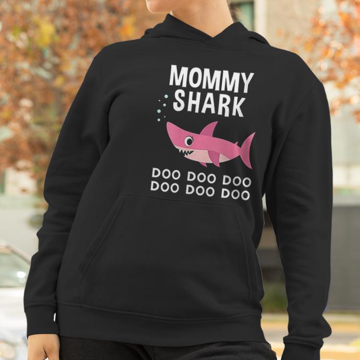 Mommy Shark Mothers Day Doo Doo Women Hoodie Gifts for Women