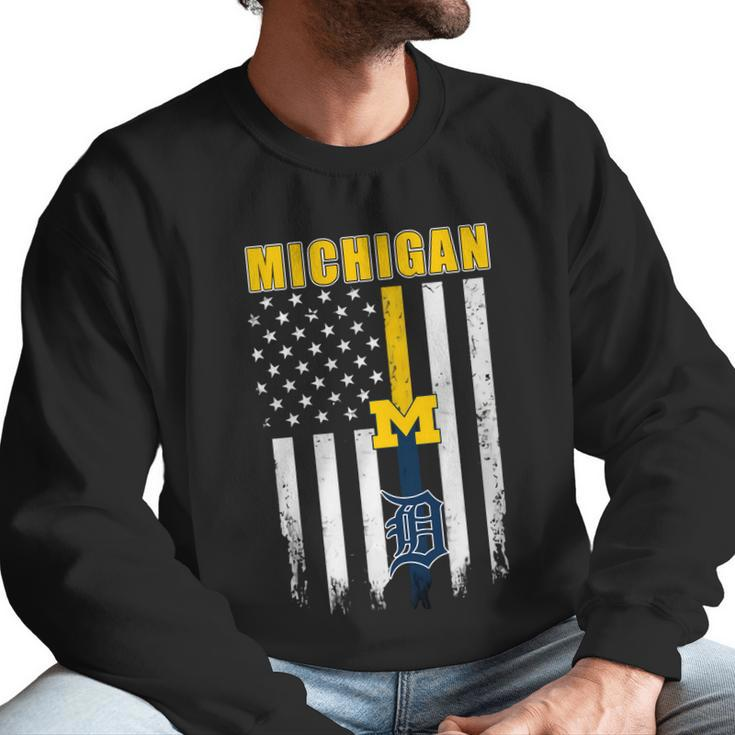 Official Michigan Michigan Wolverines Detroit Tigers American Flag Shirt Men Sweatshirt