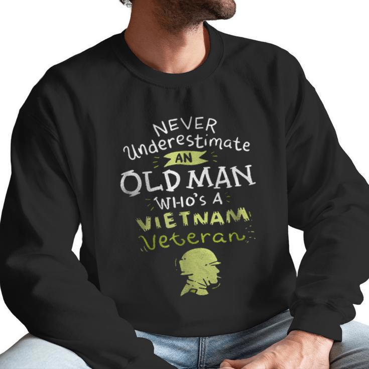 Old Man Vietnam Veteran Aesthetic Gift 2022 Men Sweatshirt