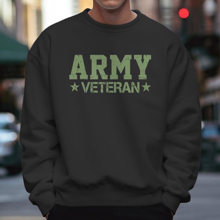 Army Veteran Distress Logo Graphic Design Printed Casual Daily Basic Men Sweatshirt