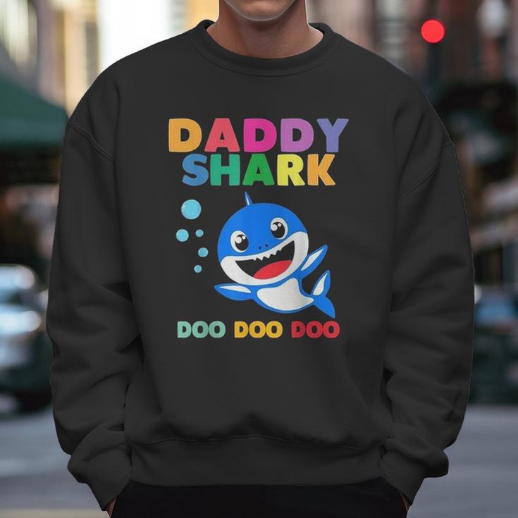 Daddy Shark Cute Fathers Gift Dad Birthday Gifts Men Sweatshirt