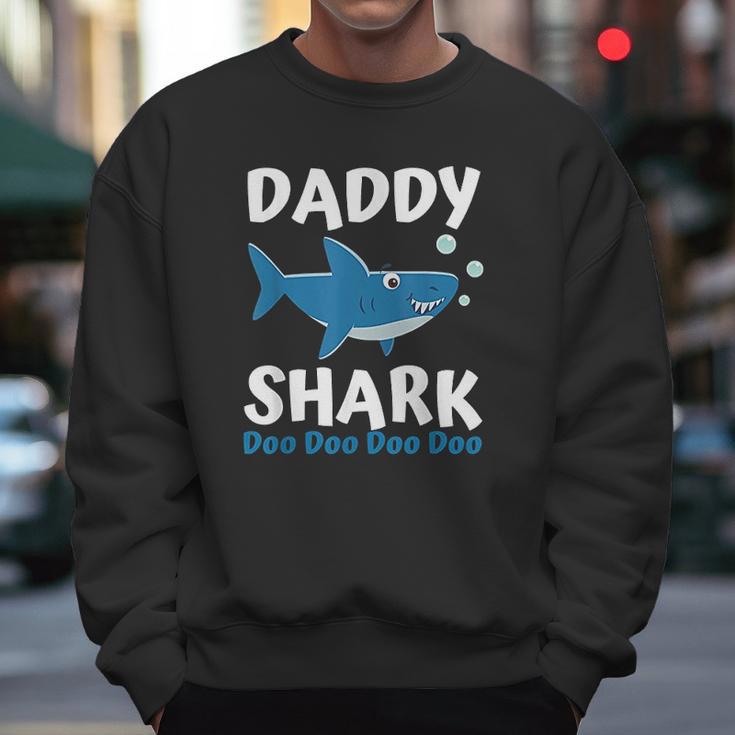 Daddy Shark Doo Doo Matching Family Shark Set Men Sweatshirt