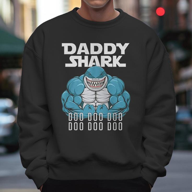 Daddy Shark Funny Cool Dad Men Sweatshirt