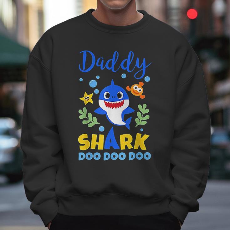 Daddy Shark Gift Cute Baby Shark Men Sweatshirt