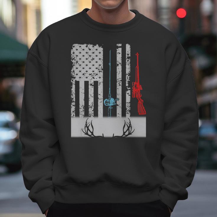 Fishing Rod Hunting Rifle American Flag T-Shirt Men Sweatshirt