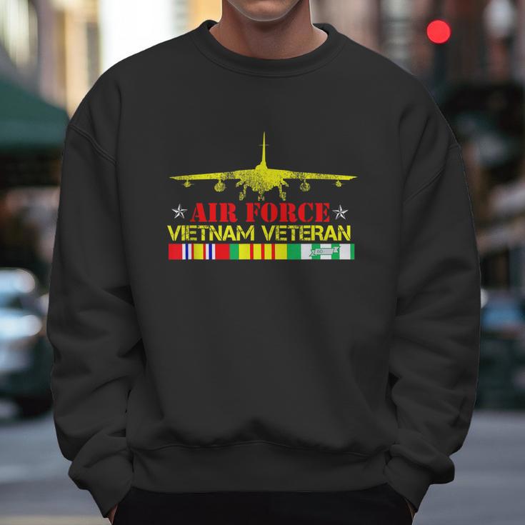 Us Air Force Vietnam Veteran Usaf Veteran B52 Vietnam War Graphic Design Printed Casual Daily Basic Men Sweatshirt