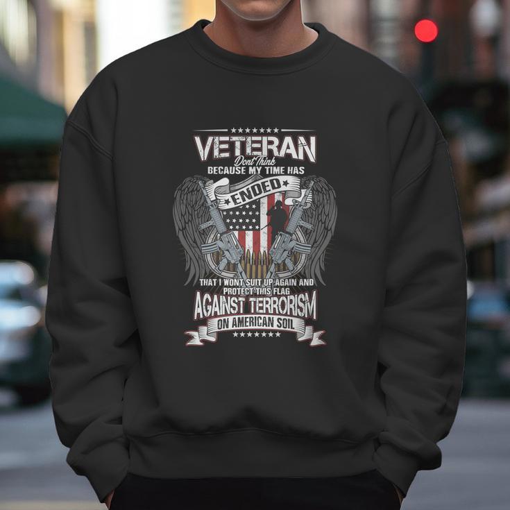 Veteran On American Soil Graphic Design Printed Casual Daily Basic Men Sweatshirt