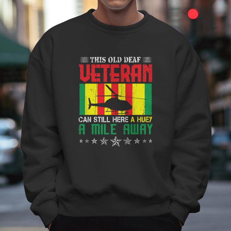 Vietnam Veteran Uh1 Huey Helicopter Graphic Design Printed Casual Daily Basic Men Sweatshirt