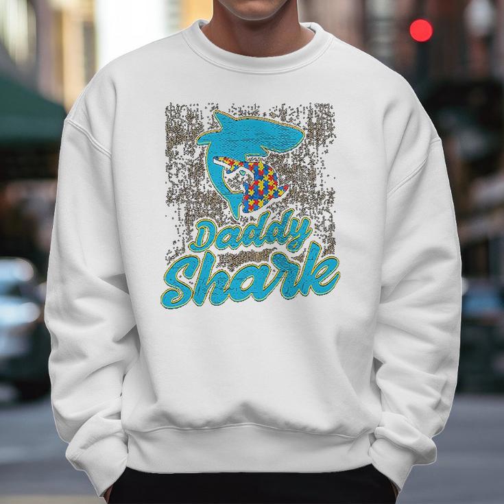 Daddy Shark Dad Father Dad Birthday Gifts Men Sweatshirt