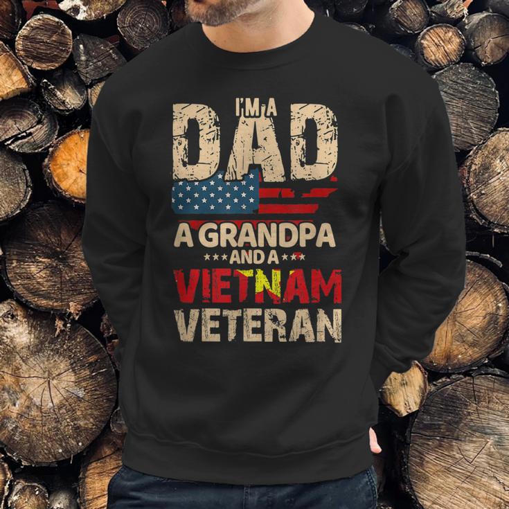 Dad Grandpa Husband Us Flag Vietnam Veteran Father Day Men Sweatshirt