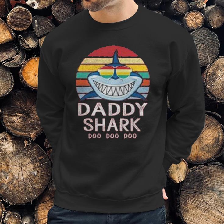 Daddy Shark For Dad Men Sweatshirt