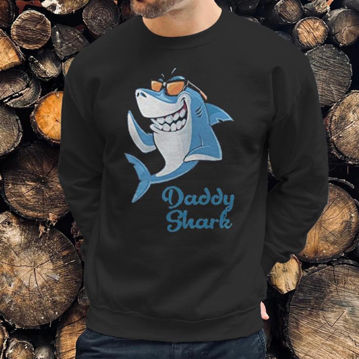 Daddy Shark Gift Fathers Day Men Sweatshirt