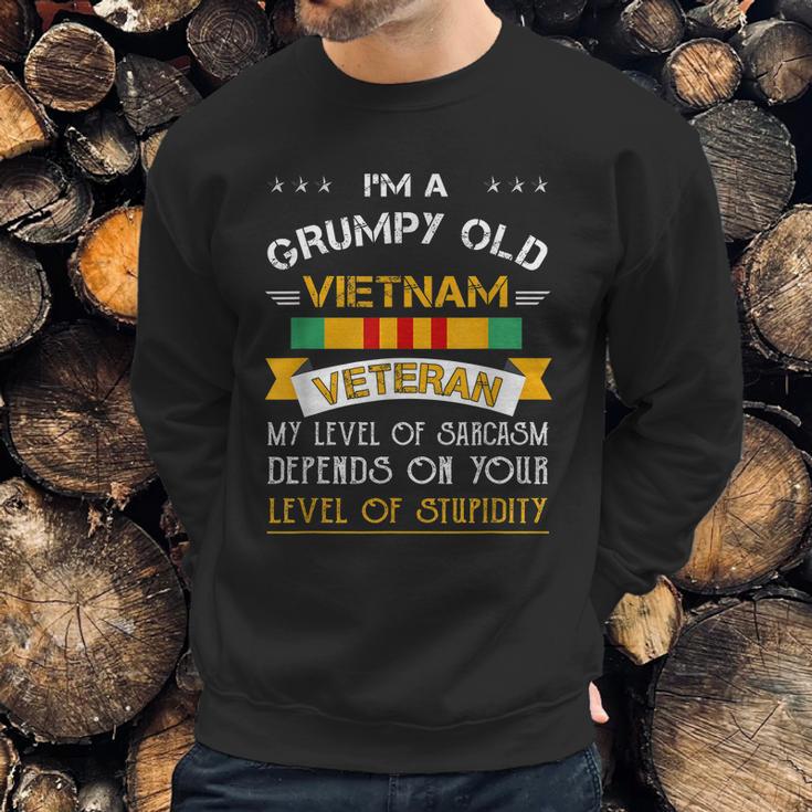 Funny Gift For Grumpy Old Vietnam Veteran Graphic Design Printed Casual Daily Basic Men Sweatshirt