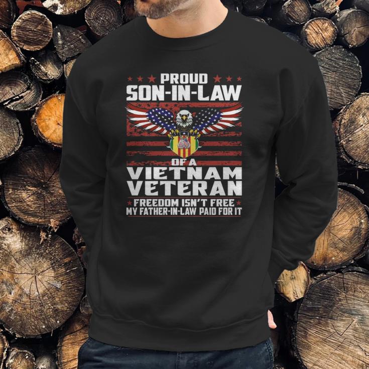 Proud Son In Law Of A Vietnam Veteran Patriotic Gift Men Sweatshirt