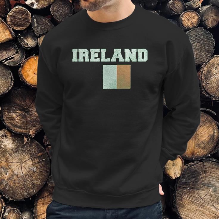 Trunk Candy Distressed St Patricks Day Ireland Flag Men Sweatshirt