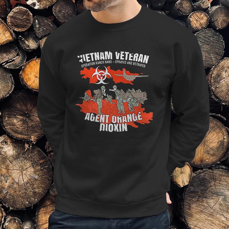 Vietnam Veteran Agent Orange Sprayed And Betrayed Men Sweatshirt