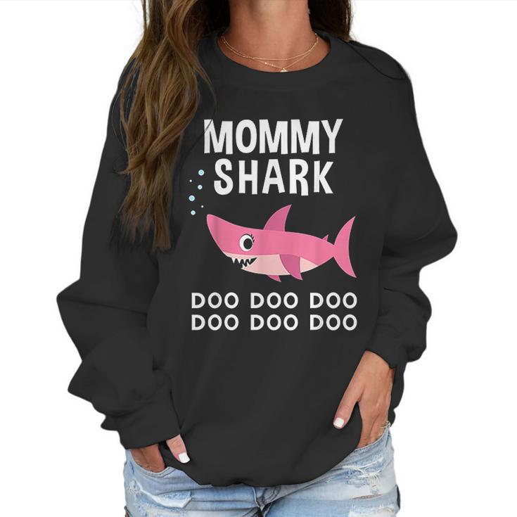 Mommy Shark Doo Doo Mothers Day Mommy Shark Women Sweatshirt