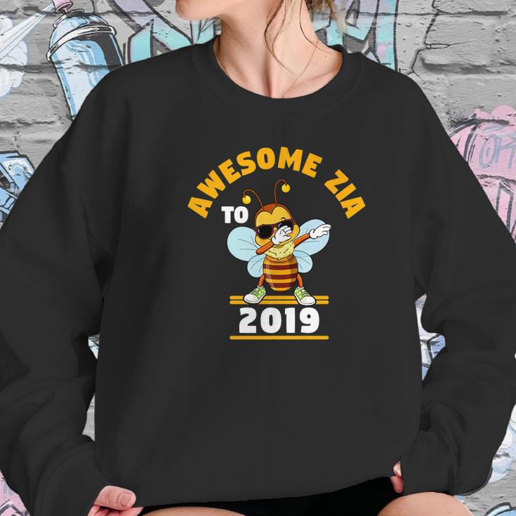 Future Zia Dabbing Bee Aunt To Be 2019 Women Sweatshirt Gifts for Her