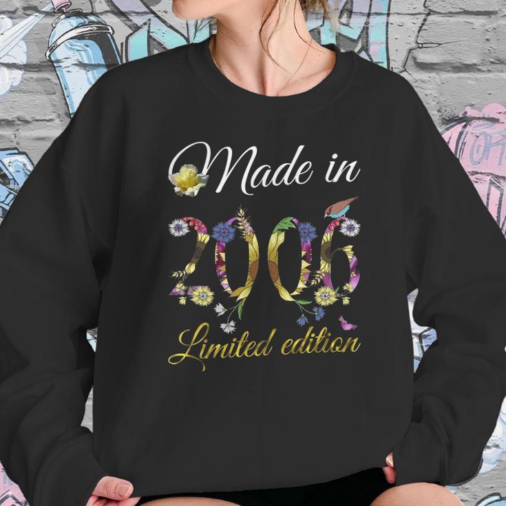 Made In 2006 Tee 15 Years Old Sunflowers Floral 15Th Birthday Women Sweatshirt Gifts for Her