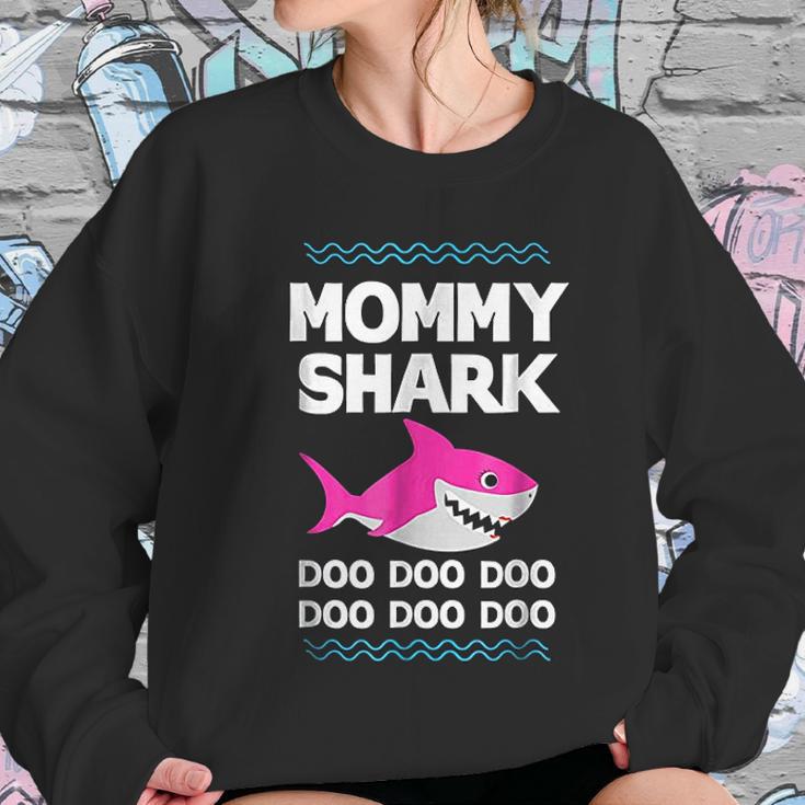 Mommy Shark Doo Doo Funny Cute Women Sweatshirt Gifts for Her