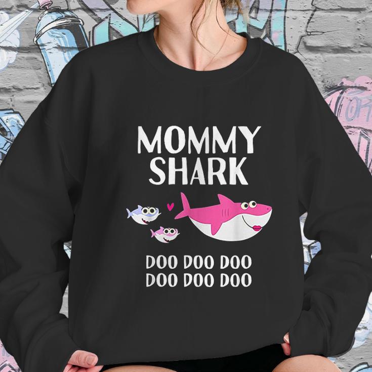 Mommy Shark Doo Doo Gift For Mothers Day Matching Family Women Sweatshirt Gifts for Her