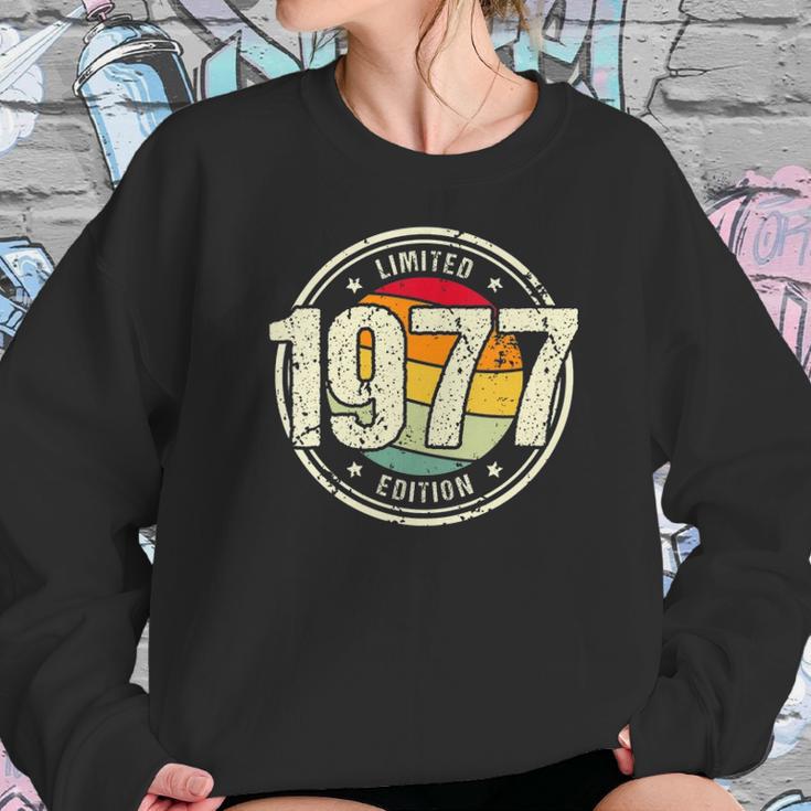 Womens Retro 45 Years Old Vintage 1977 Limited Edition 45Th Birthday V-Neck Women Sweatshirt Gifts for Her