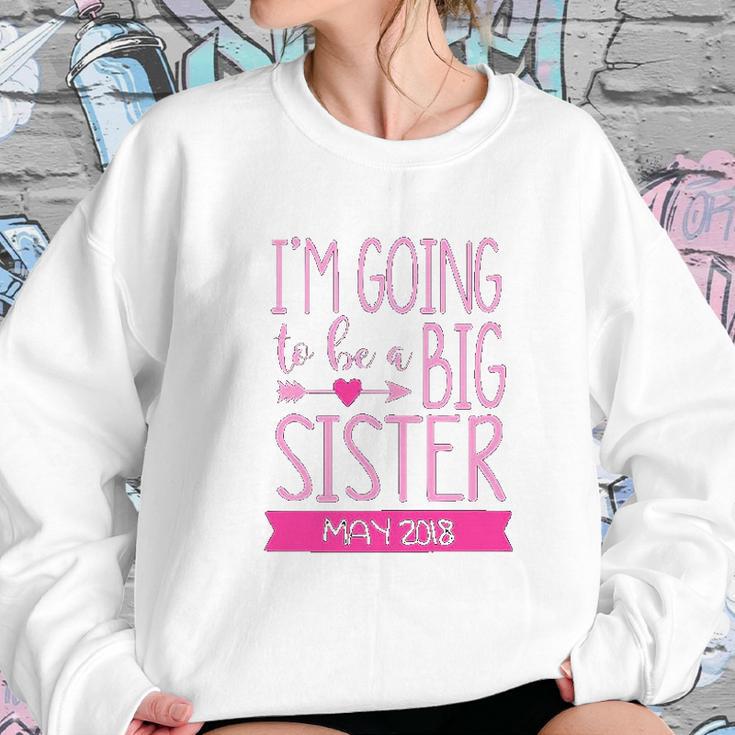 Blu Magnolia Co Girls I Am Going To Be A Big Sister Women Sweatshirt Gifts for Her