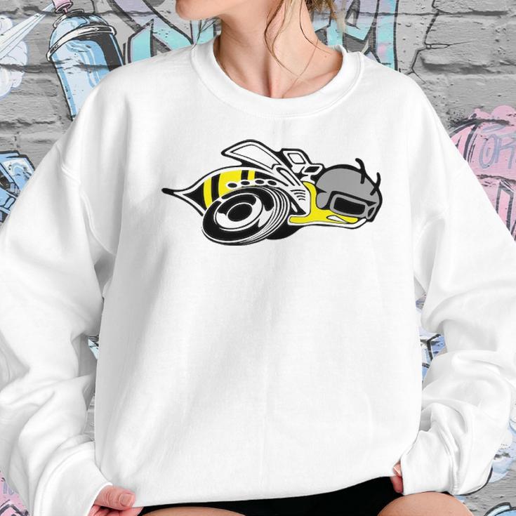 Dodge Super Bee Biene Muscle Car Graphic Design Printed Casual Daily Basic Women Sweatshirt Gifts for Her