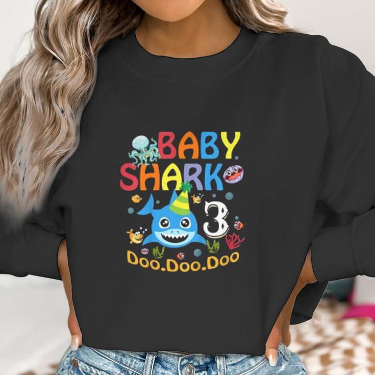 Baby Shark Mom Doo Doo Doo Women Sweatshirt Gifts for Women