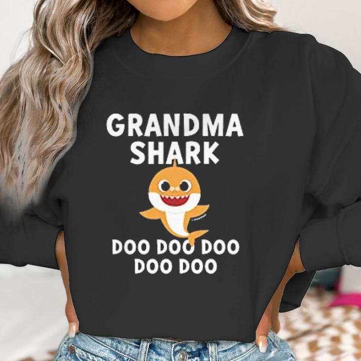 Grandma Shark Baby Shark Doo Doo Doo Women Sweatshirt Gifts for Women