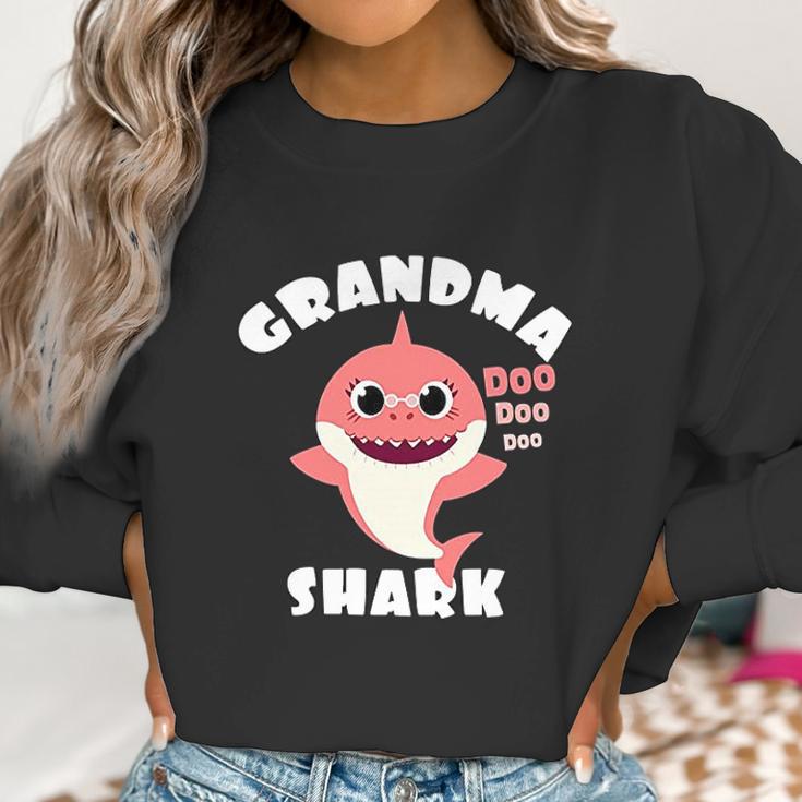 Grandma Shark Gift Shark Baby Cute Design Family Set Women Sweatshirt Gifts for Women