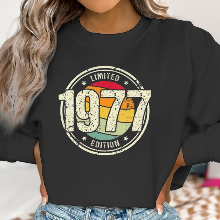 Womens Retro 45 Years Old Vintage 1977 Limited Edition 45Th Birthday V-Neck Women Sweatshirt Gifts for Women