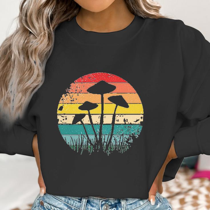 Retro Psychedelic Mushroom For Womens Graphic Women Sweatshirt Gifts for Women