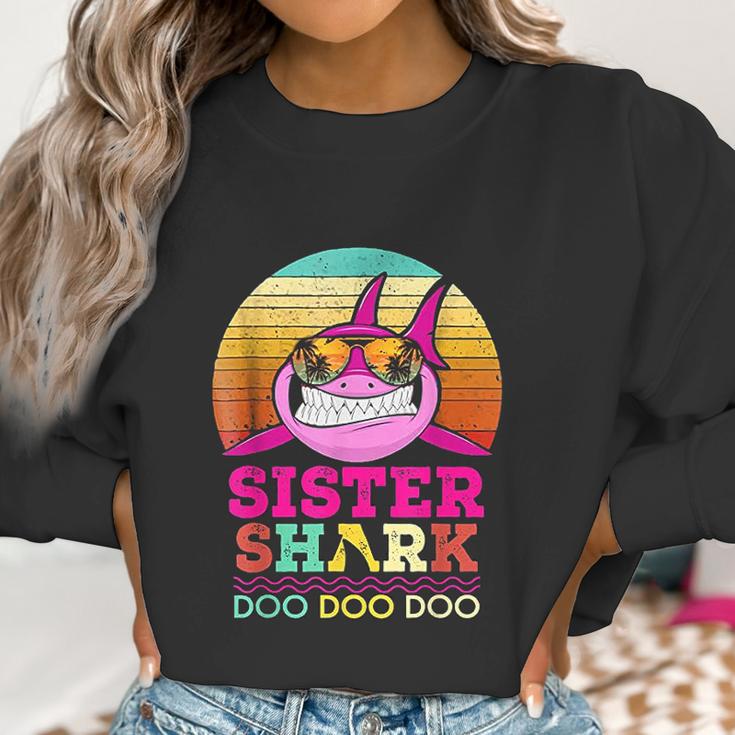 Retro Vintage Sister Shark Doo Doo Doo Women Sweatshirt Gifts for Women