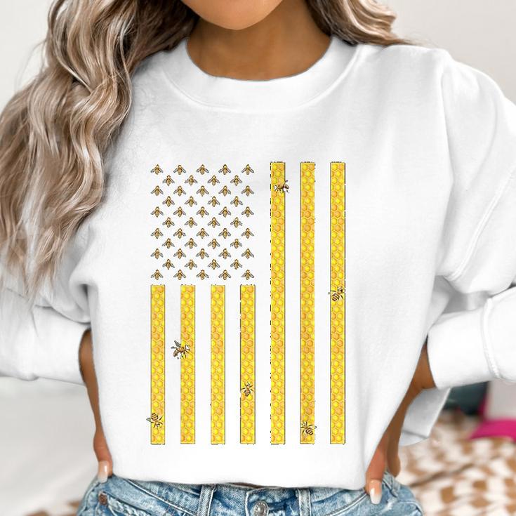 American Flag Honeycomb Honey Bee Women Sweatshirt Gifts for Women