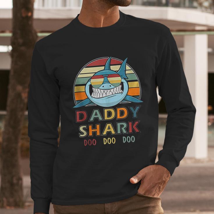 Retro Vintage Daddy Shark Men Long Sleeve Tshirt