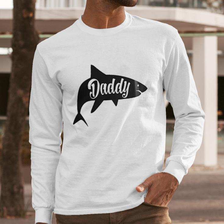 Daddy Shark In Black Dad Birthday Gifts Men Long Sleeve Tshirt