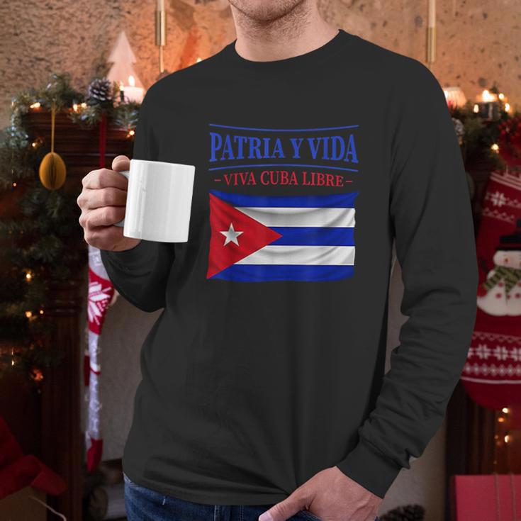 Patria Y Vida Vintage Flag For Cuba Lover Men Long Sleeve Tshirt