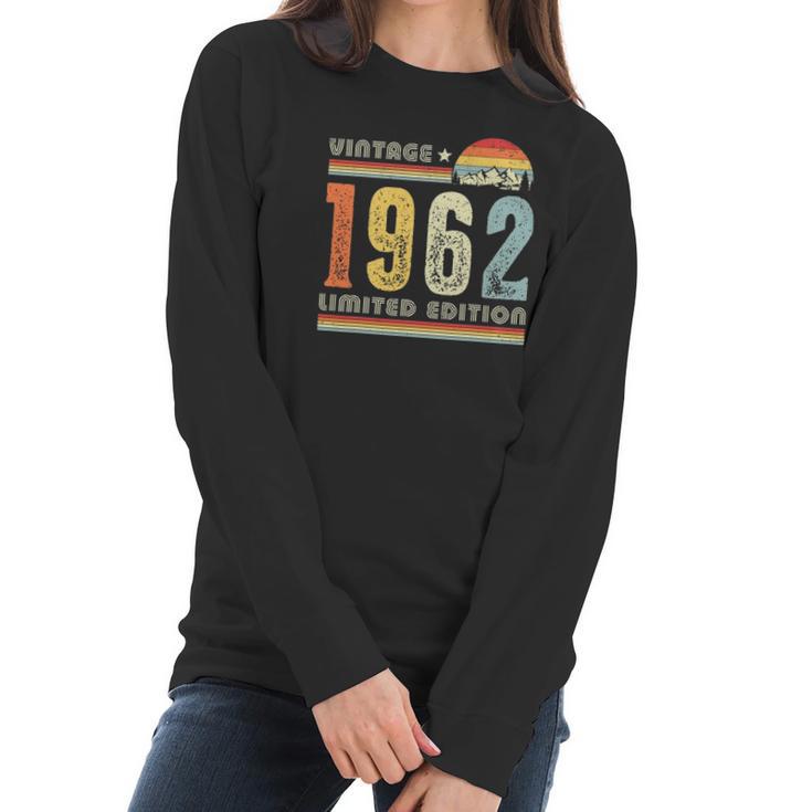 Vintage 1962 Made In 1962 60Th Birthday 60 Years Old Women Long Sleeve Tshirt