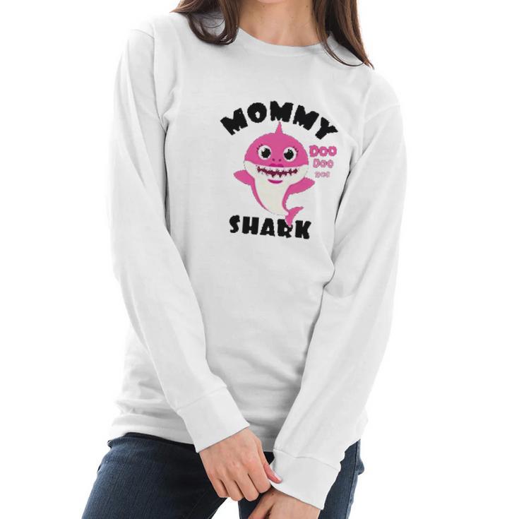 Mommy Shark Mom Shark Baby Cute Women Long Sleeve Tshirt