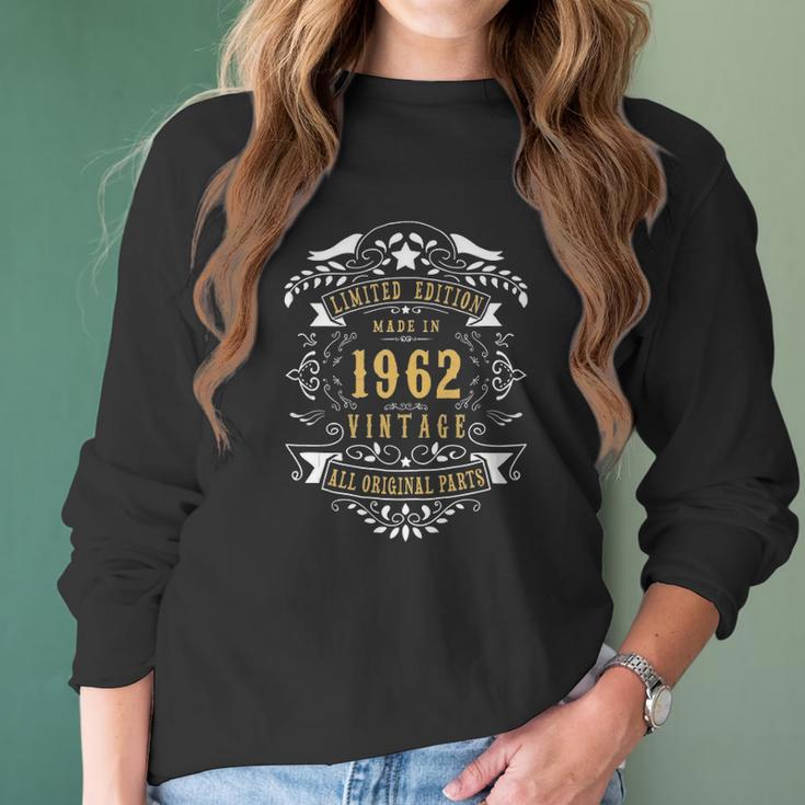 60 Years Old 60Th Birthday Made Born In 1962 Men Women Idea Women Long Sleeve Tshirt