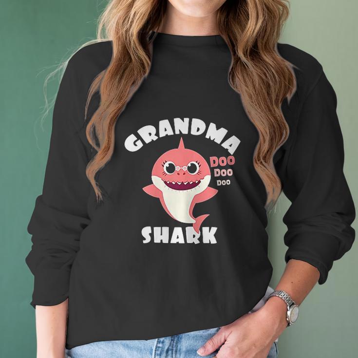 Grandma Shark Gift Shark Baby Cute Design Family Women Long Sleeve Tshirt