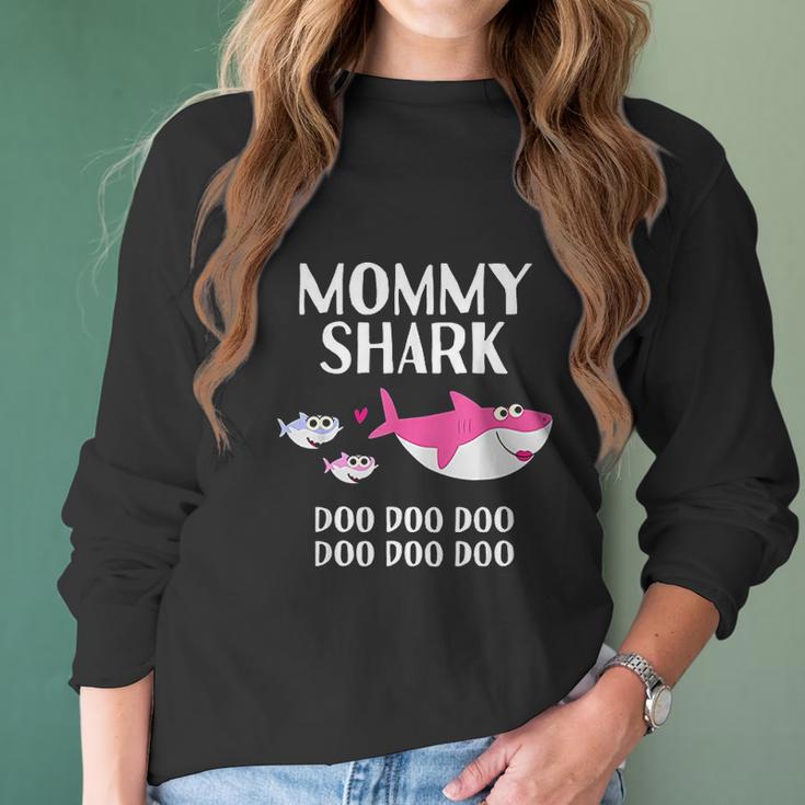 Mommy Shark Doo Doo Gift For Mothers Day Matching Family Women Long Sleeve Tshirt