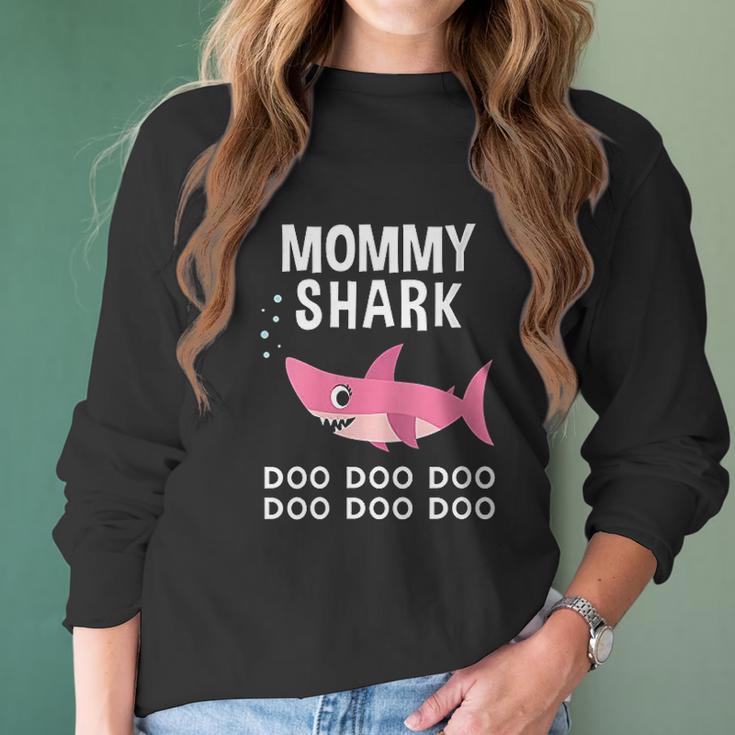 Mommy Shark Mothers Day Doo Doo Women Long Sleeve Tshirt